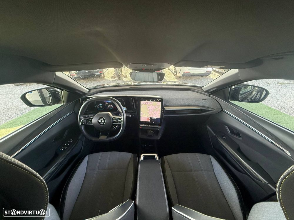 Renault Mégane E-Tech EV60 Techno Autonomia Comfort CA22 - 37