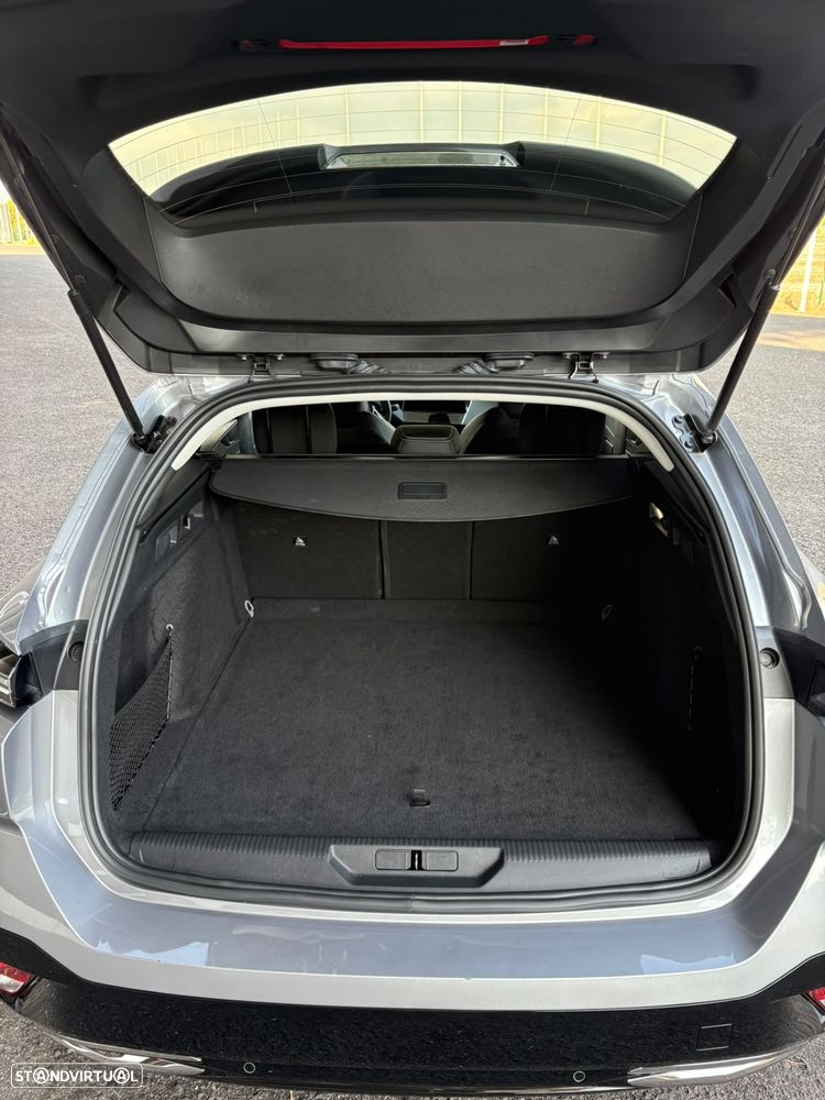 Peugeot 308 SW 1.2 Hybrid Allure e-DCS6 - 24