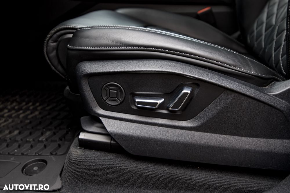 Audi Q8 60 TFSIe quattro tiptronic - 12