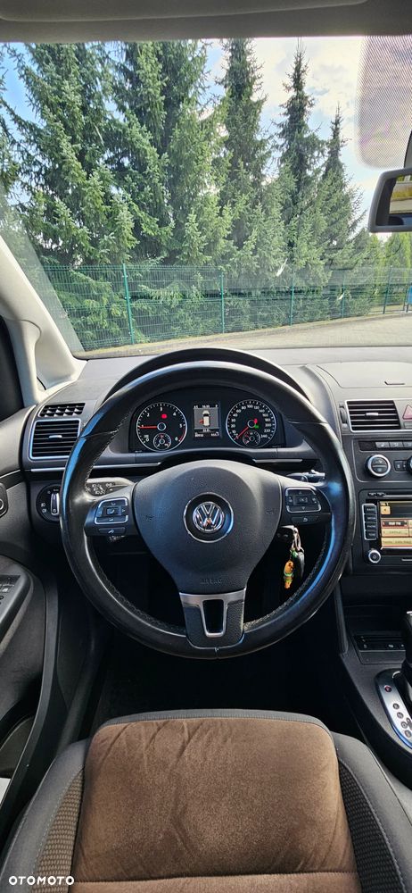Volkswagen Touran 2.0 TDI BMT Highline DSG - 10
