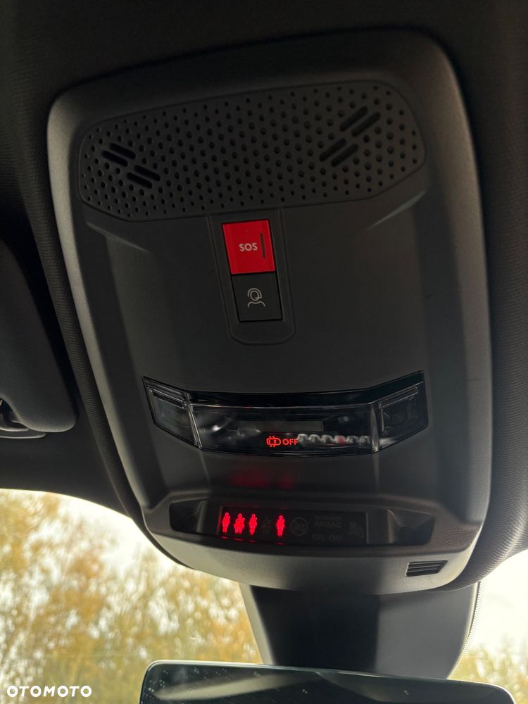 Peugeot 2008 1.2 PureTech GT S&S EAT8 - 23