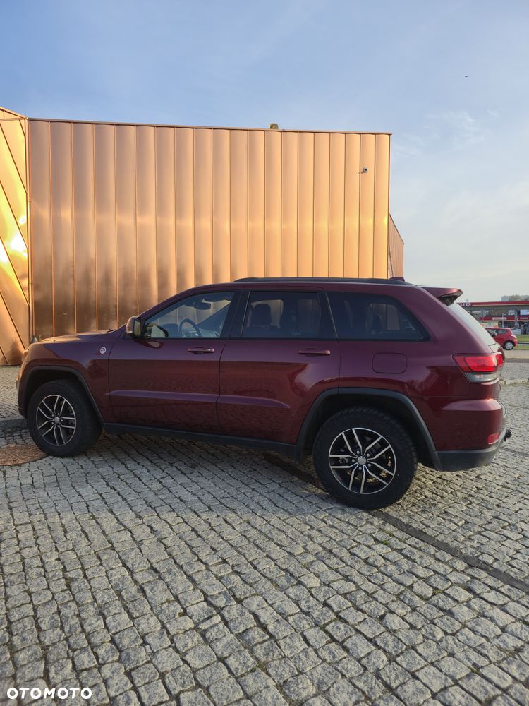 Jeep Grand Cherokee - 5