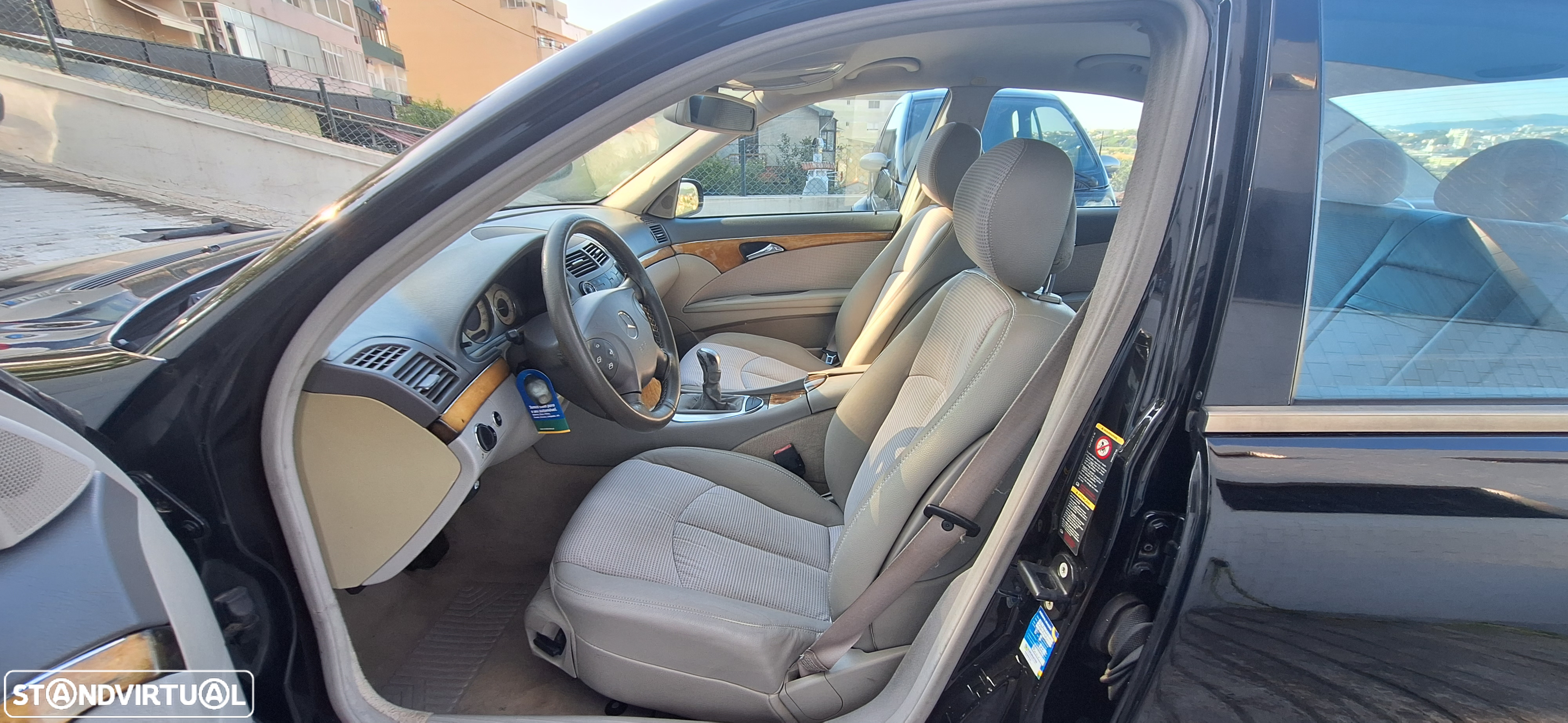 Mercedes-Benz E 220 CDi Avantgarde - 10