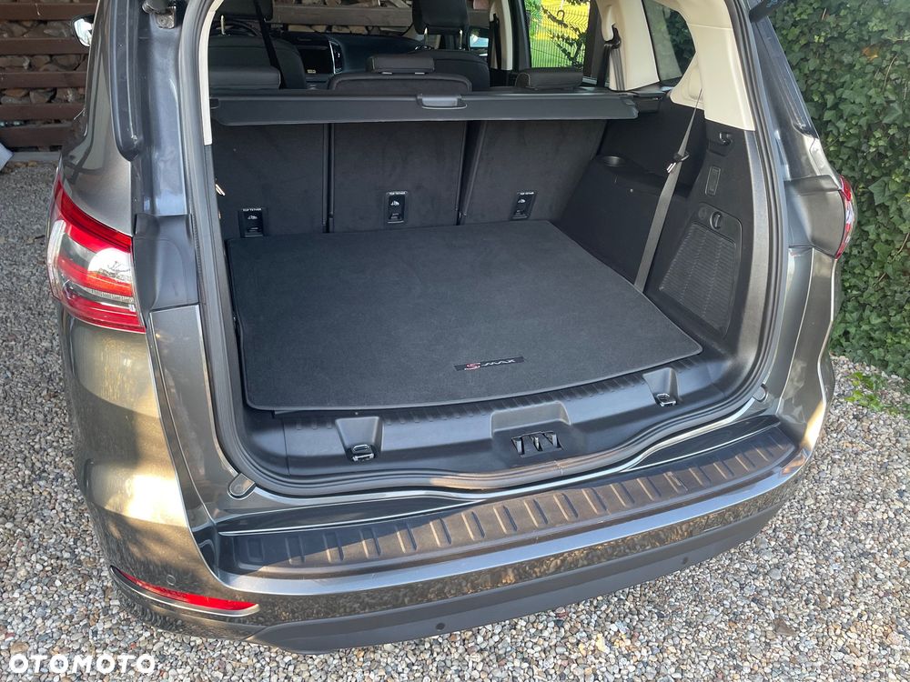 Ford S-Max 2.5 Hybrid Titanium CVT 7os - 28