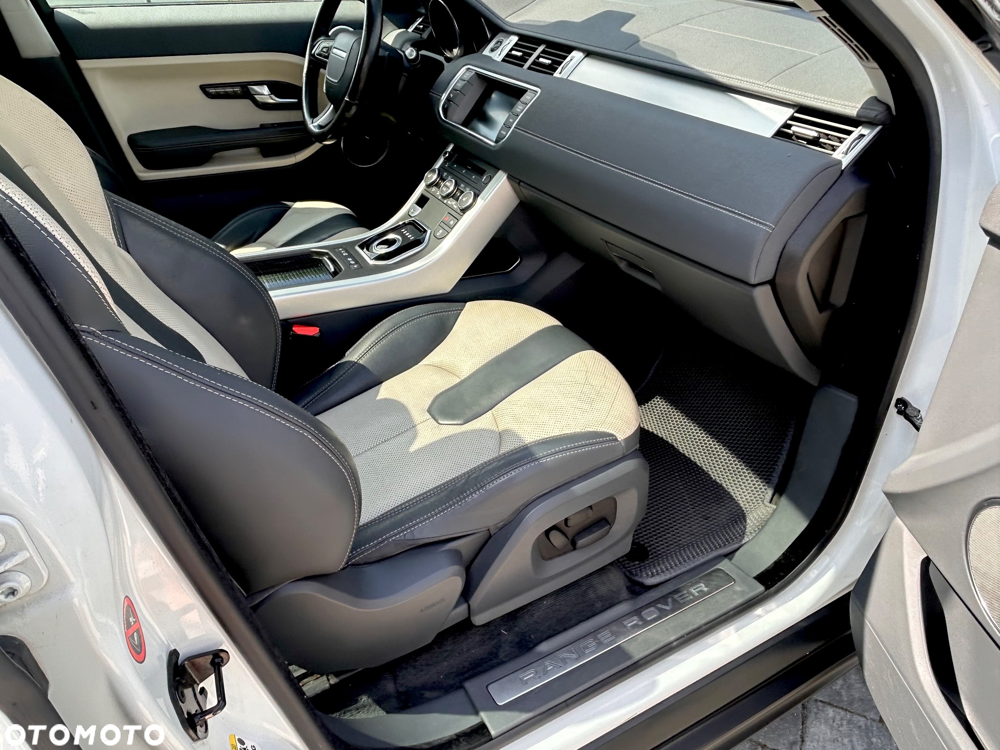 Land Rover Range Rover Evoque 2.0Si4 SE Plus / Dynamic - 20