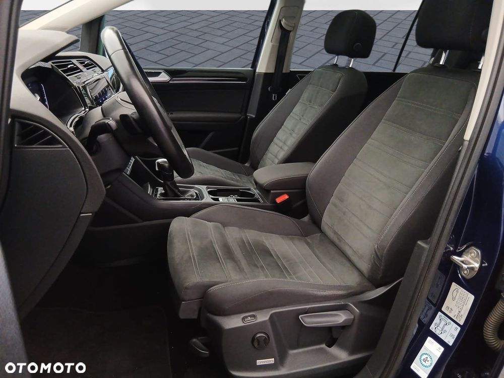 Volkswagen Touran 1.5 TSI EVO Highline DSG - 10