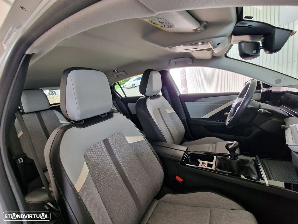Opel Astra 1.5 D Elegance - 16