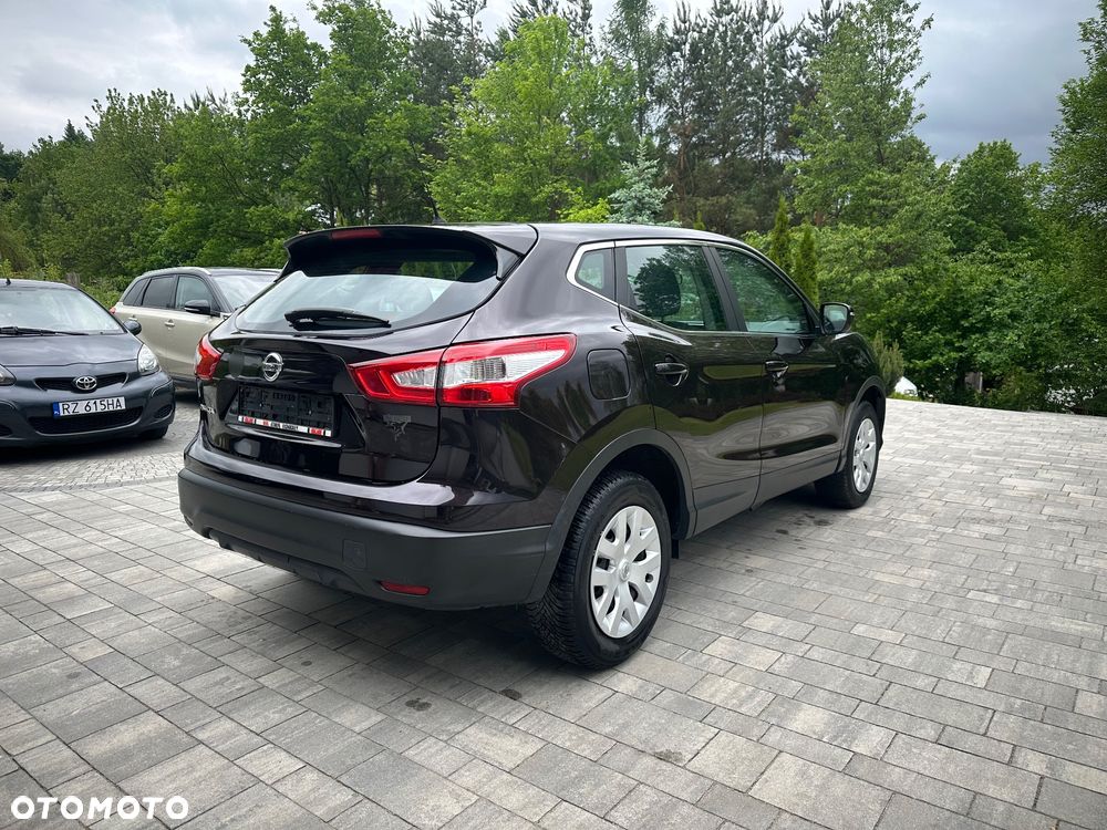 Nissan Qashqai - 4