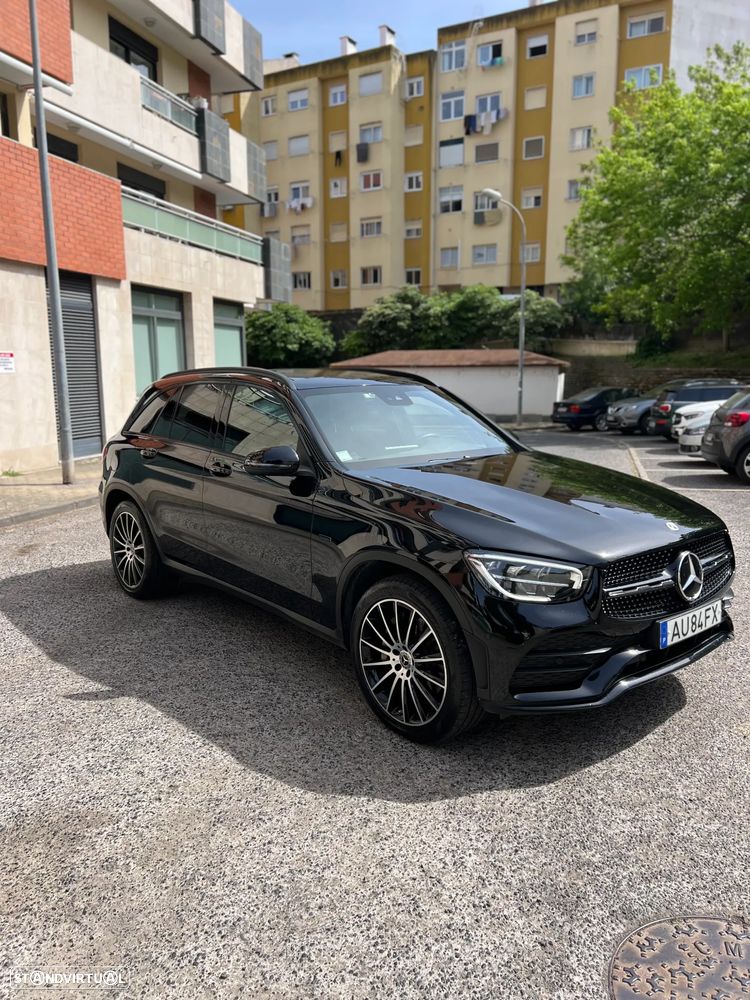 Mercedes-Benz GLC 300 e 4Matic - 3