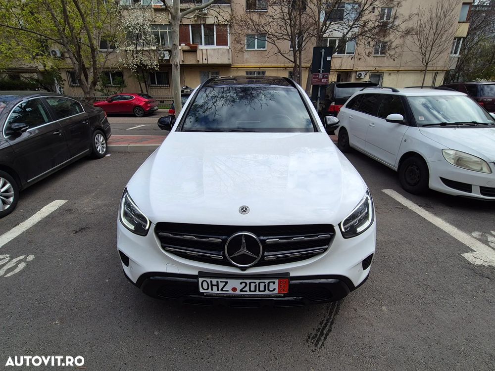 Mercedes-Benz GLC - 38