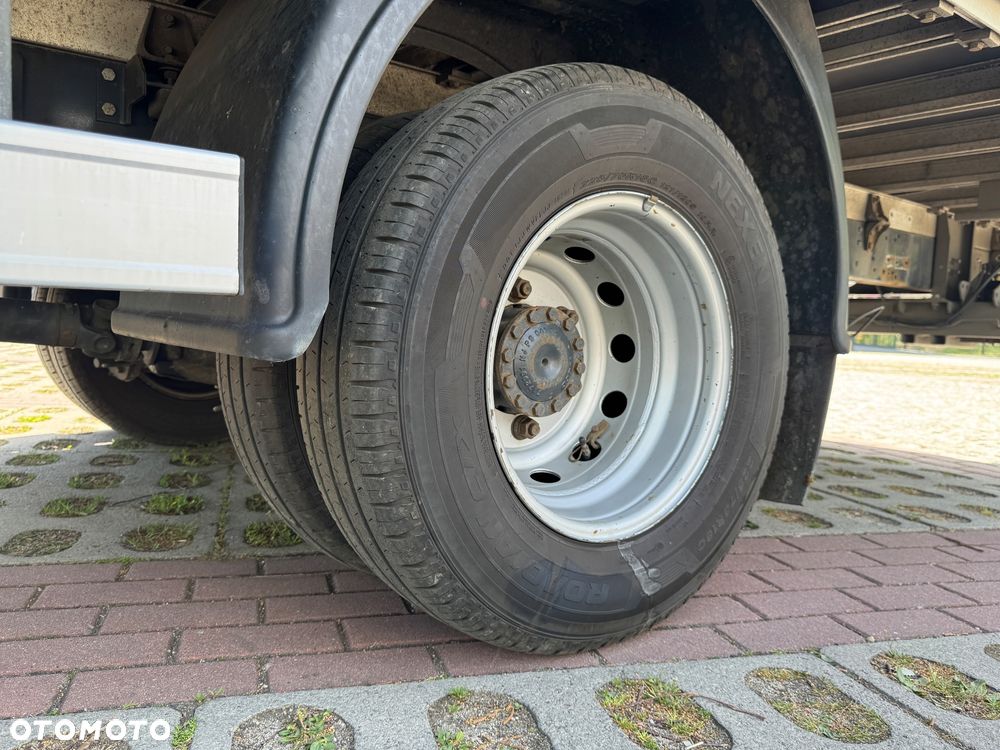 Iveco Daily 2023r Hi-Matic‼️72C21‼️Winda Dhollandia 1000KG // Plandeka 15 Palet // Najnowszy Tachograf // 2x Firanka ‼️Spanie z tyłu WEJKAMA 2x łóżko  Wysokość rampowa Full LED Tempomat aktywny  Salon Polska DMC7200KG Faktura Vat 23% TwinCab - 7