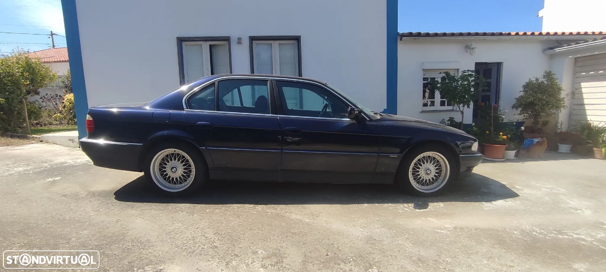 BMW 728 - 1