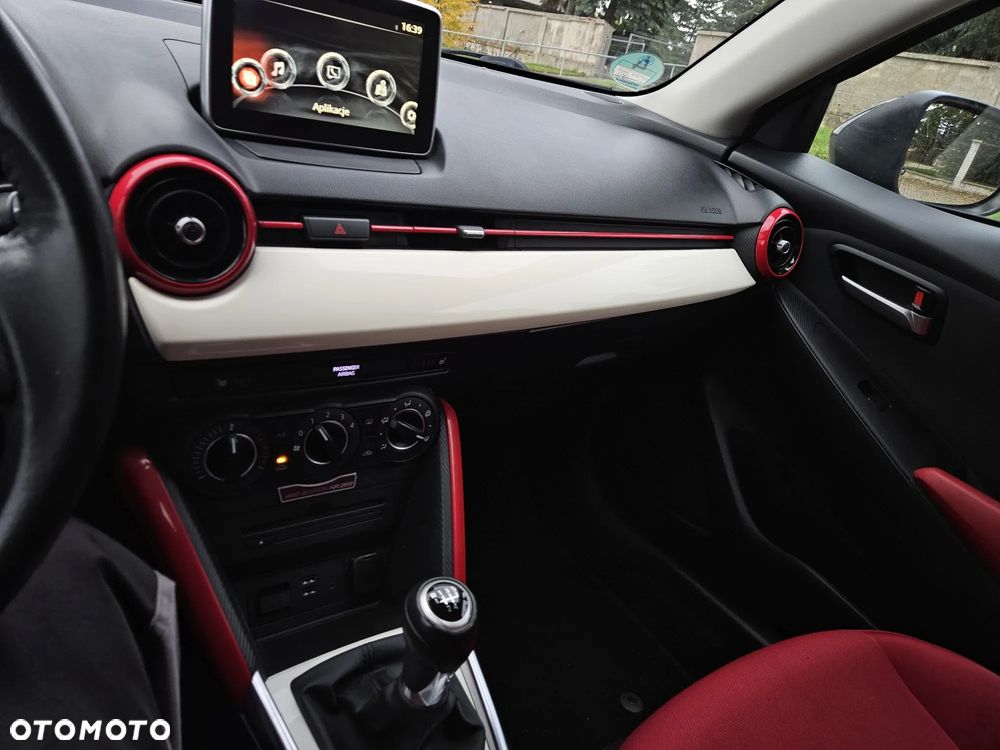 Mazda 2 SKYACTIV-G 90 Red Edition - 12