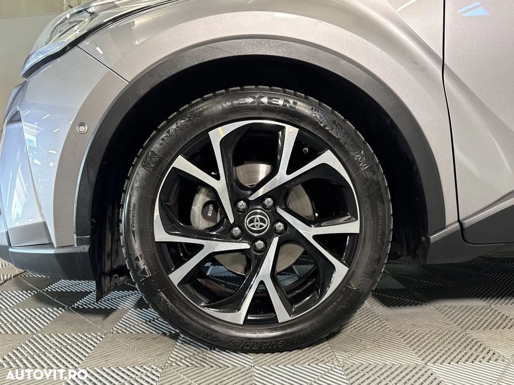 Toyota C-HR - 14
