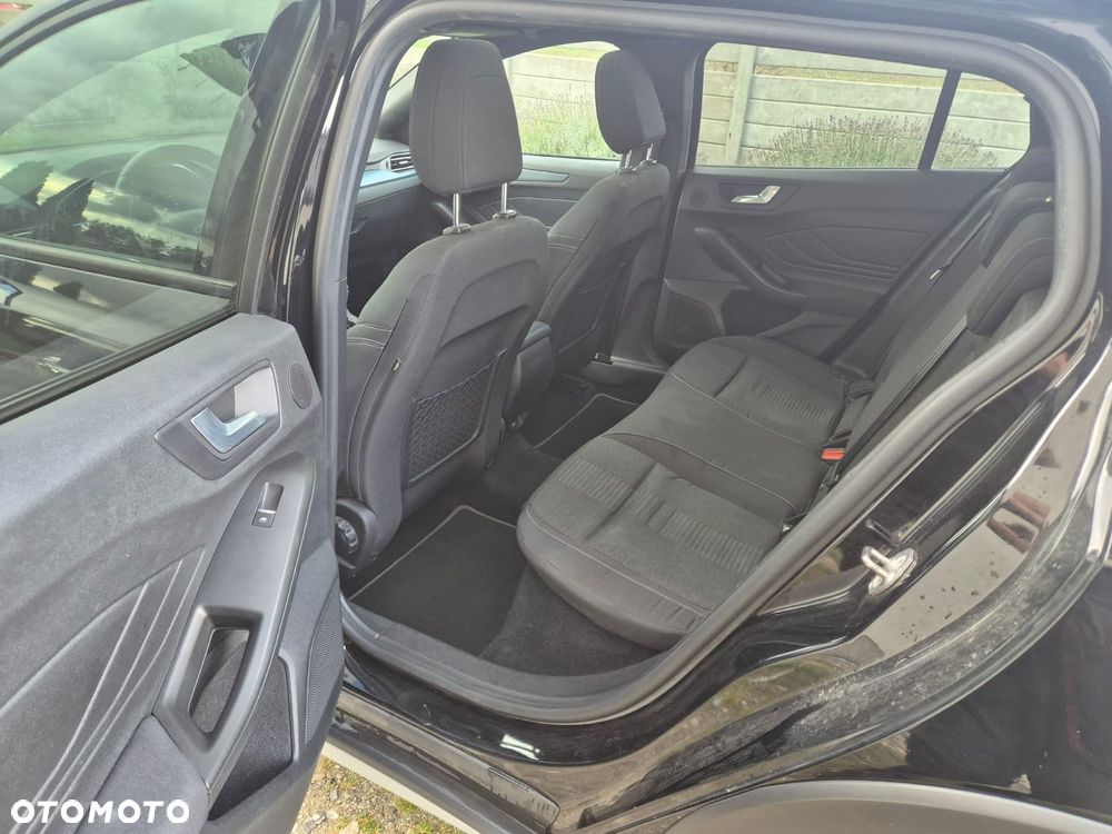 Ford Focus 2.0 EcoBlue Active Business - 15