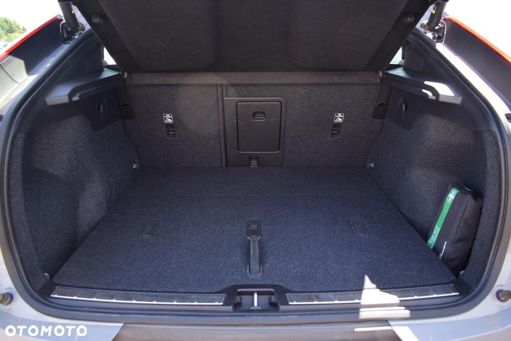 Volvo C40 - 31