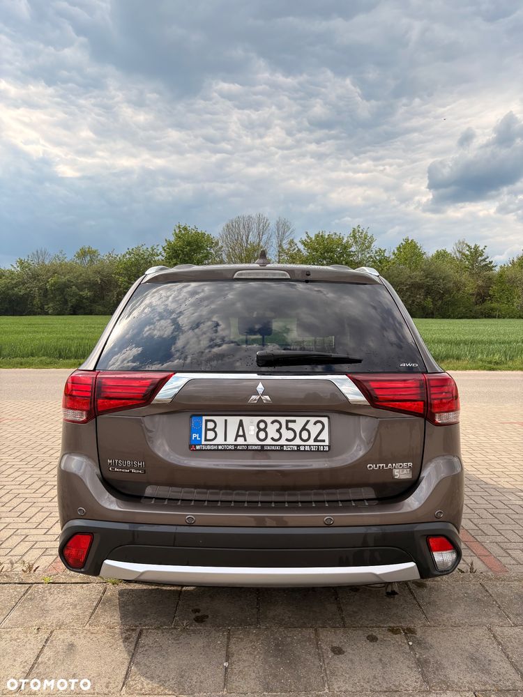 Mitsubishi Outlander 2.0 Intense + 4WD CVT - 4
