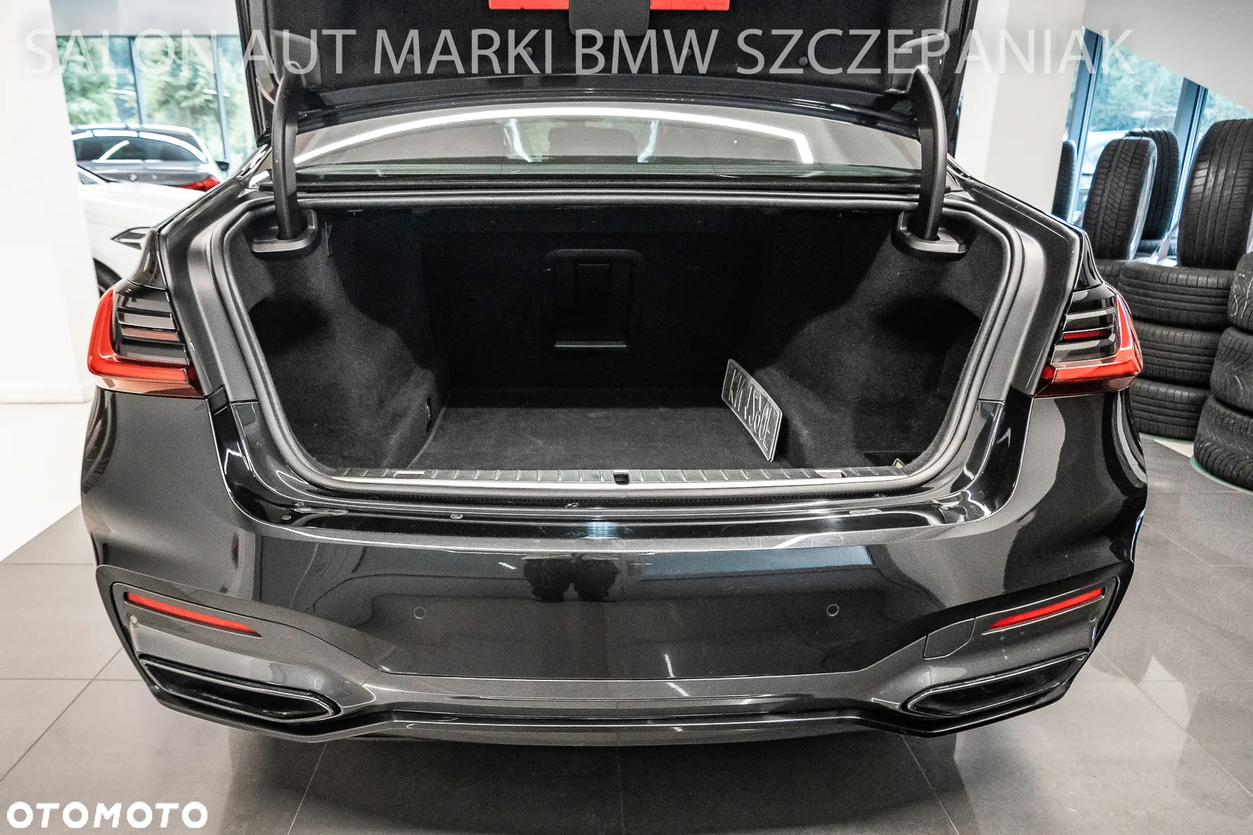 BMW Seria 7 750d xDrive sport - 32
