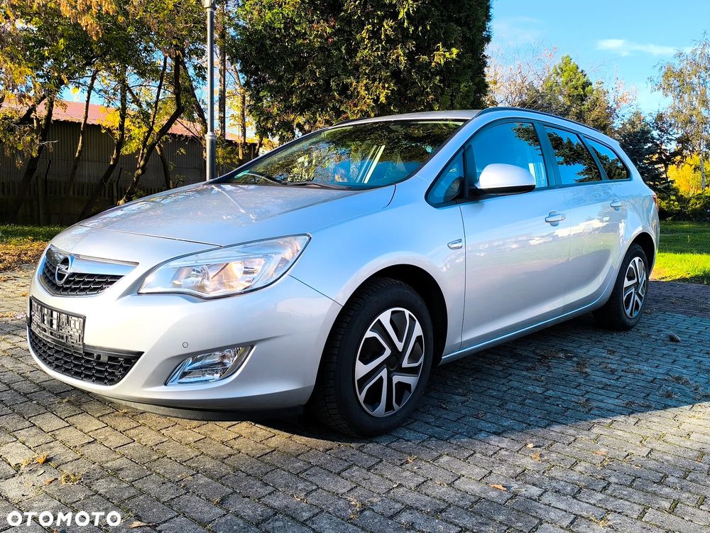 Opel Astra - 1