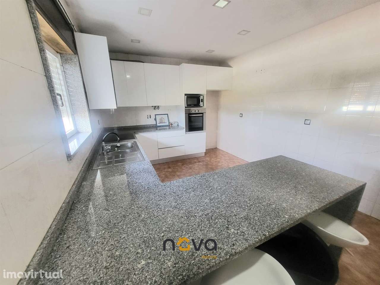 Moradia Bifamiliar T7, Póvoa de Varzim - Grande imagem: 2/26