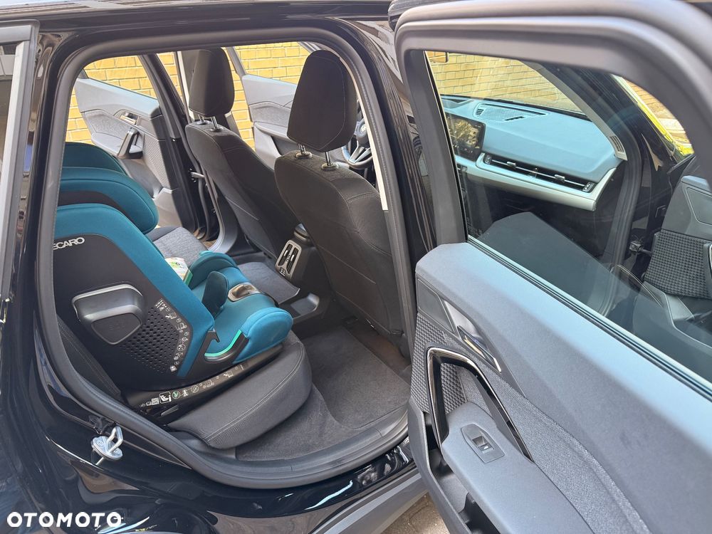 BMW iX1 eDrive20 - 11