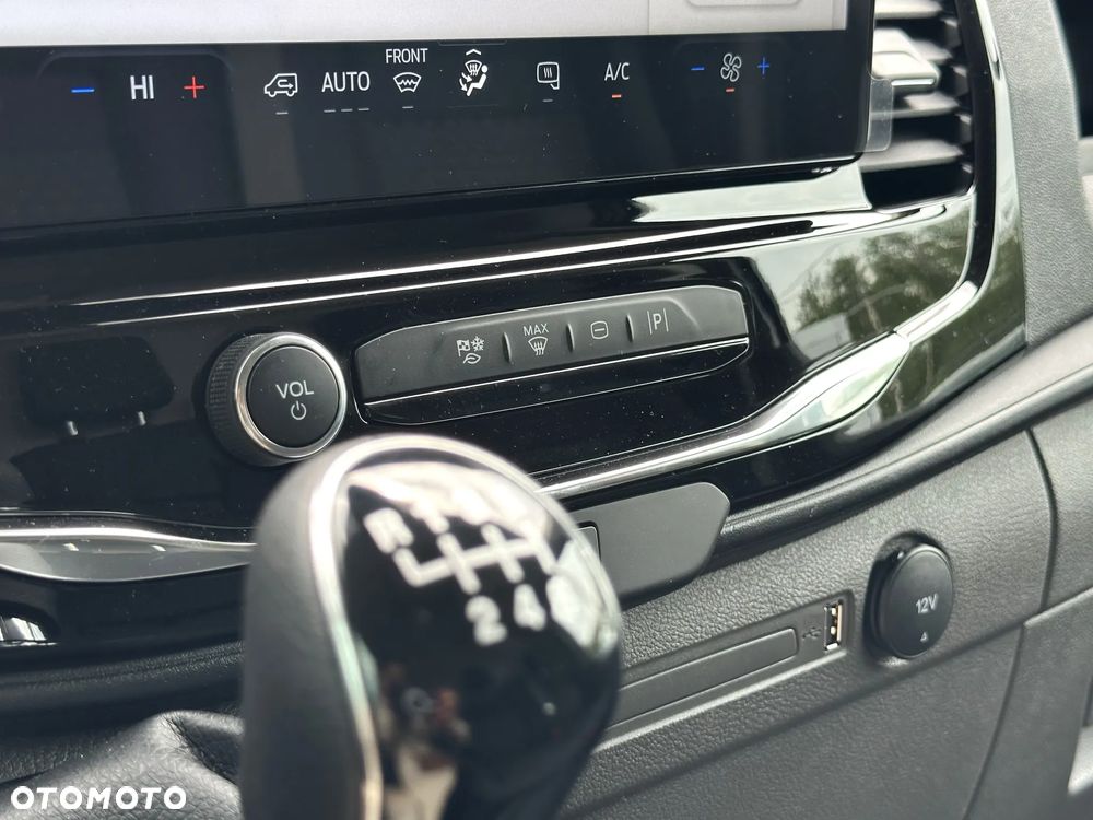 Ford Transit - 14