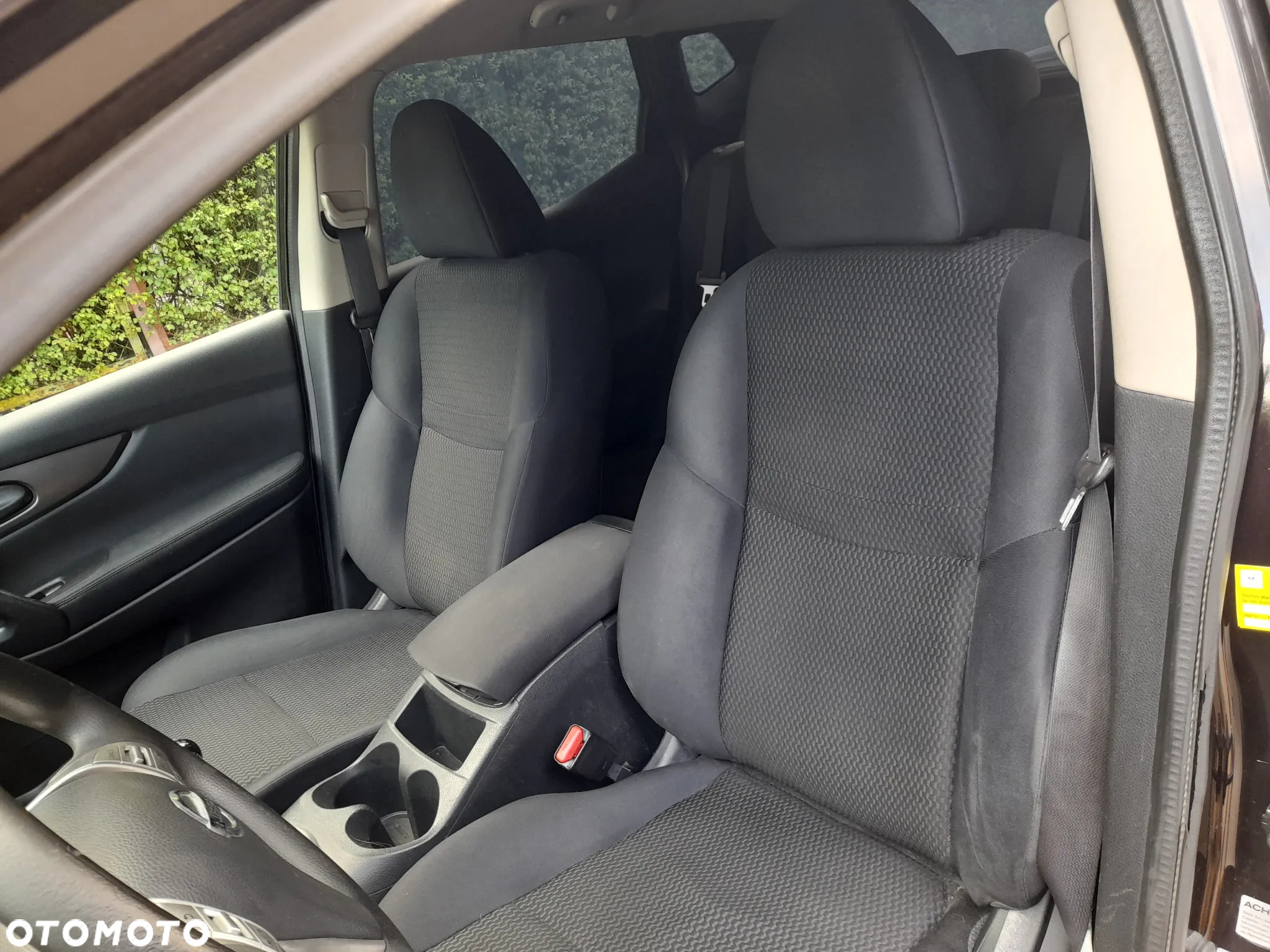 Nissan Qashqai - 10