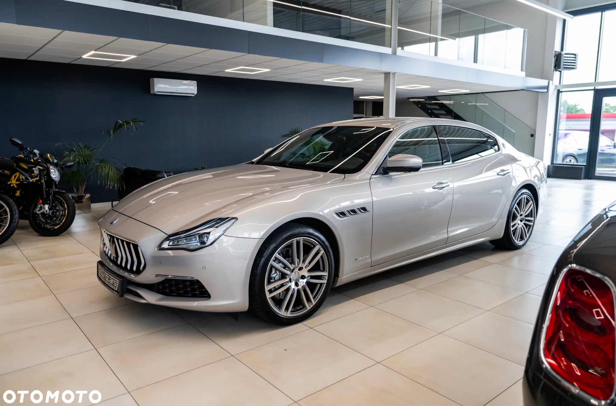 Maserati Quattroporte Q4 GranLusso - 2