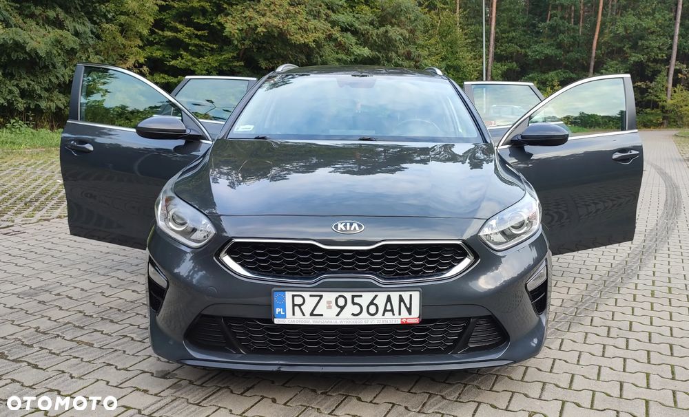 Kia Ceed 1.6 CRDi SCR M - 10
