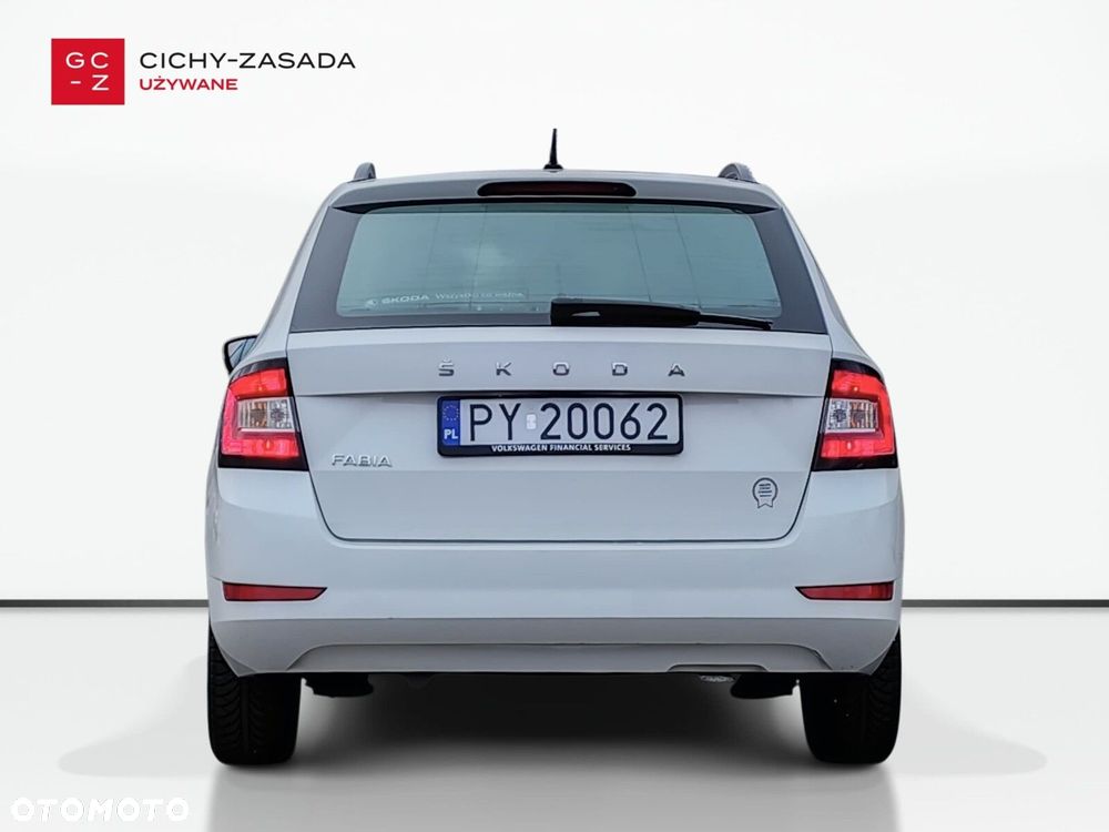 Skoda Fabia 1.0 TSI Ambition - 4