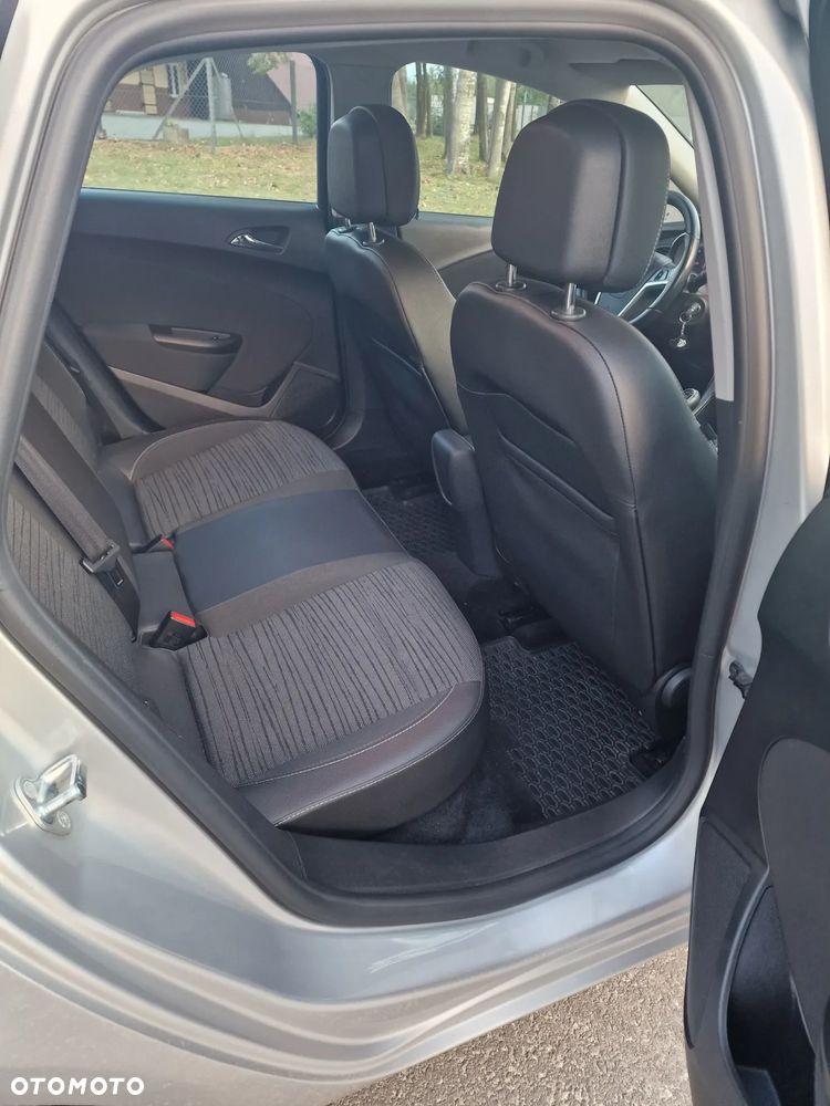 Opel Astra IV 1.4 T Active EU6 - 16