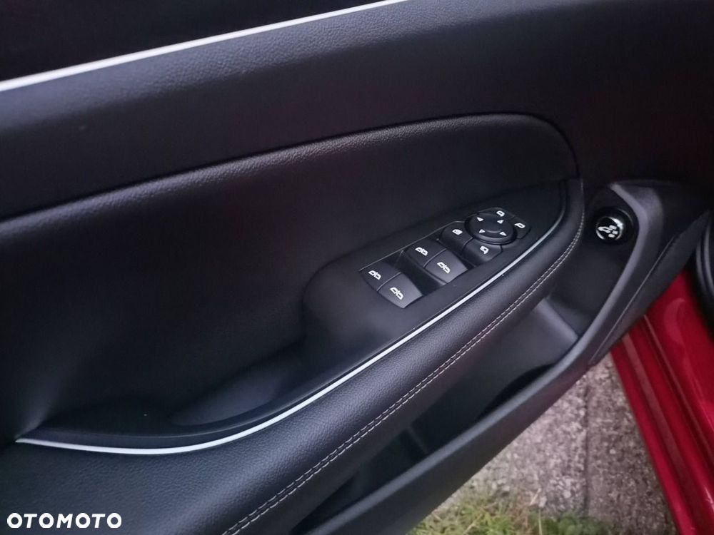 Opel Insignia - 28