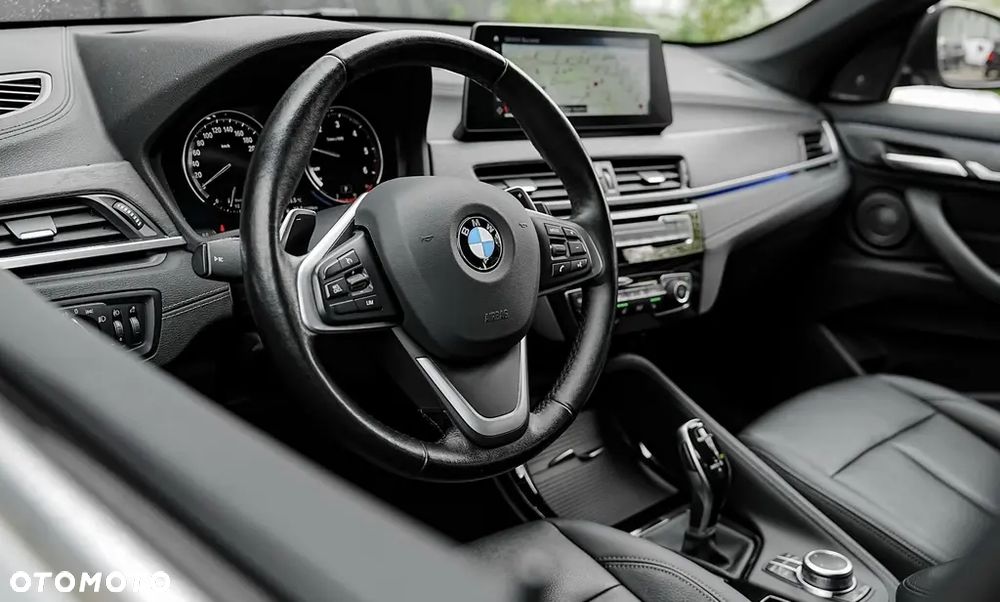 BMW X1 xDrive20d xLine - 16