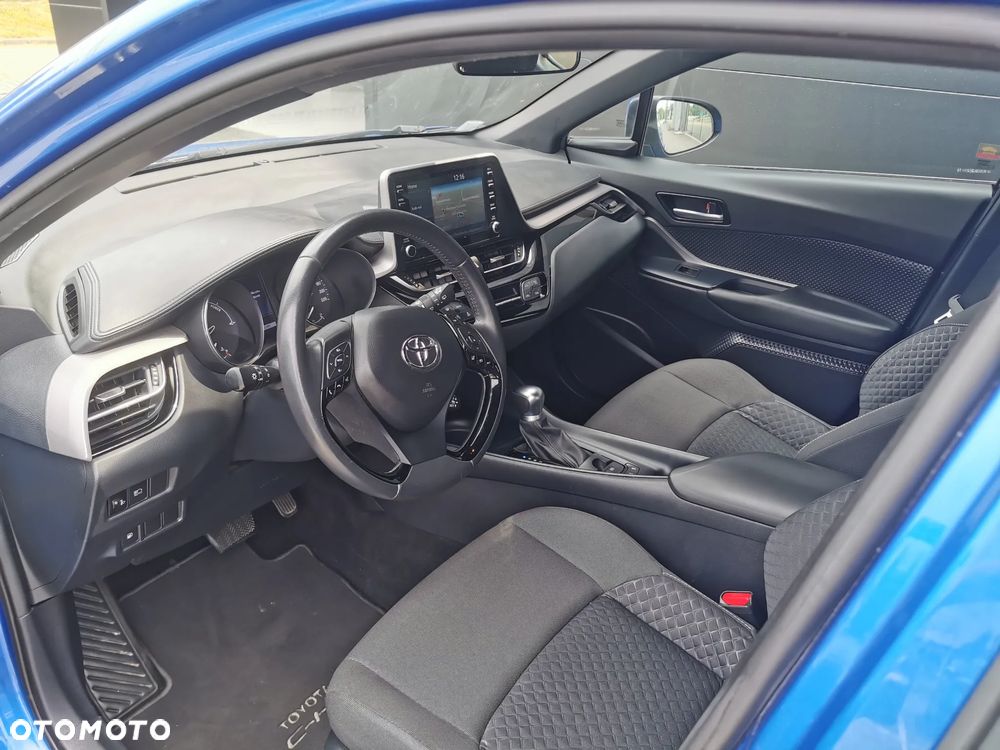 Toyota C-HR Style - 8