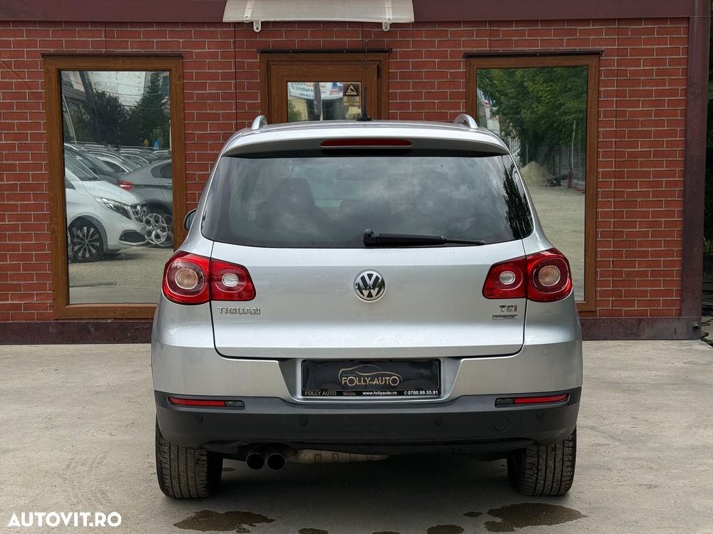 Volkswagen Tiguan - 33