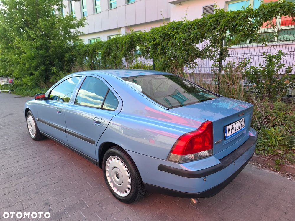 Volvo S60 2.4 Premium - 5