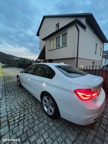BMW Seria 3 318d - 2