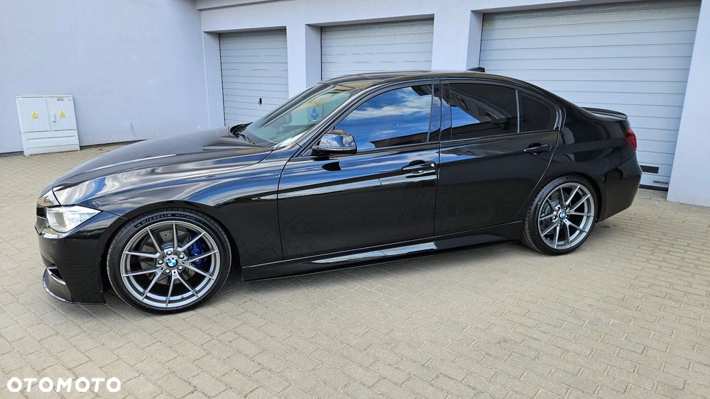 BMW Seria 3 335i xDrive Edition Sport - 3
