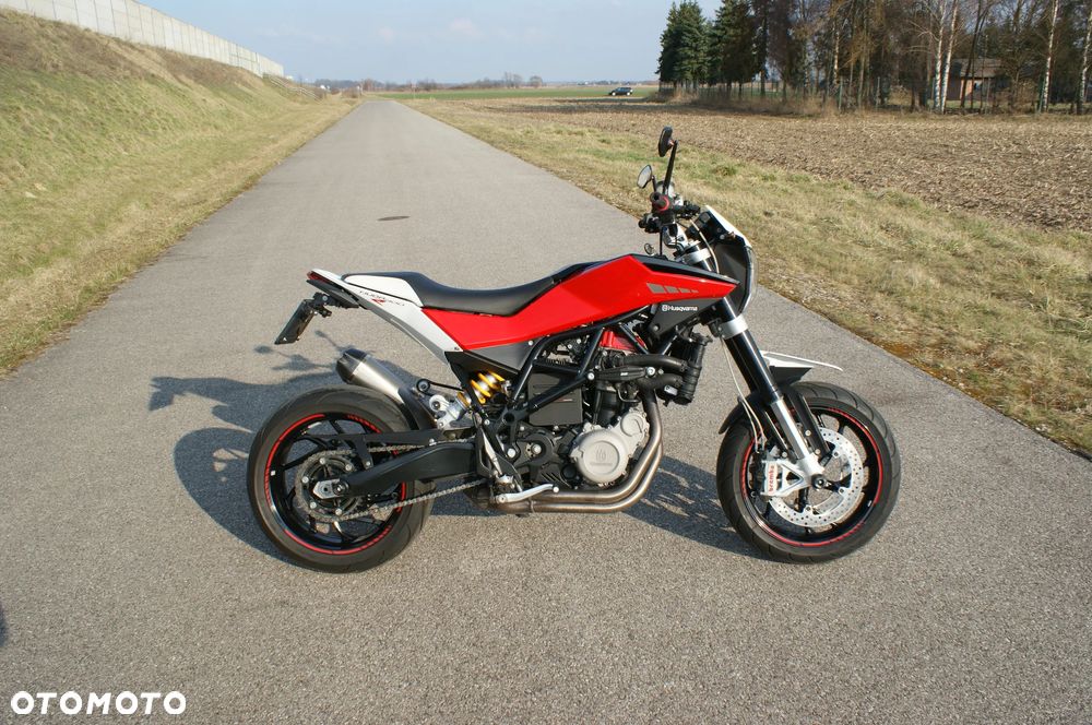 Husqvarna Nuda 900R - 12
