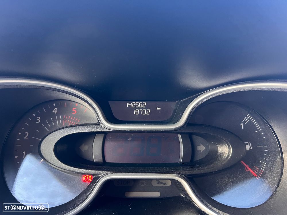 Renault Trafic L2H1 1.6dCi 125CV - 11