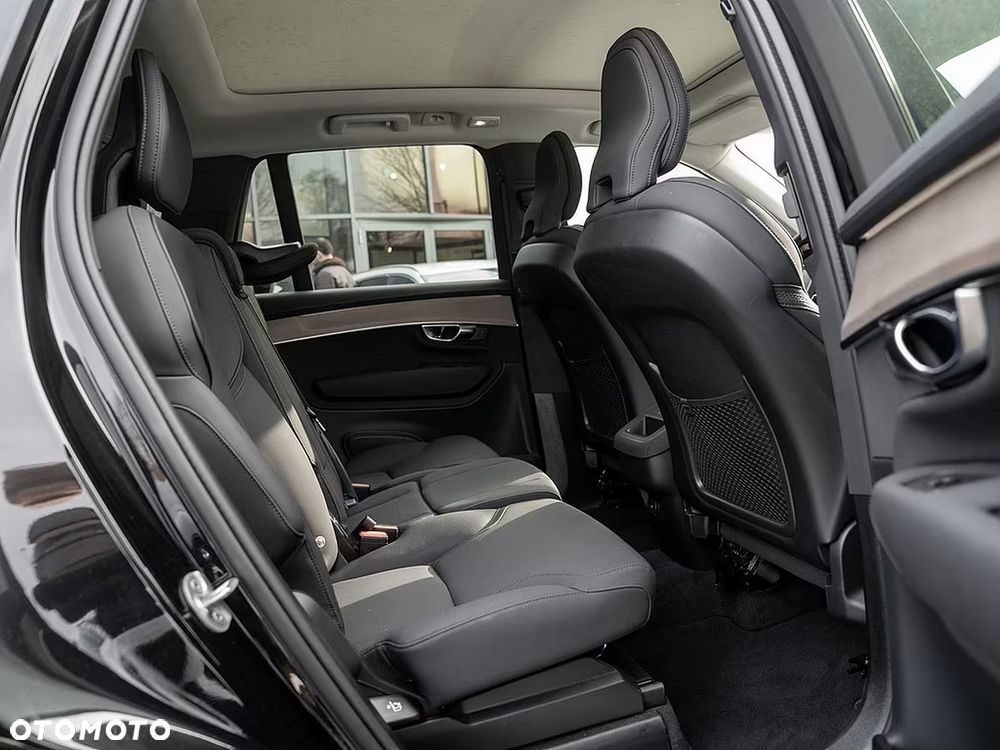 Volvo XC 90 B5 B AWD Plus Bright 7os - 26
