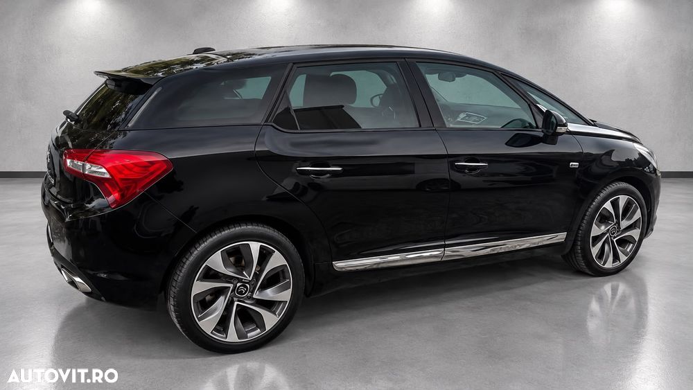 DS Automobiles DS 5 - 18