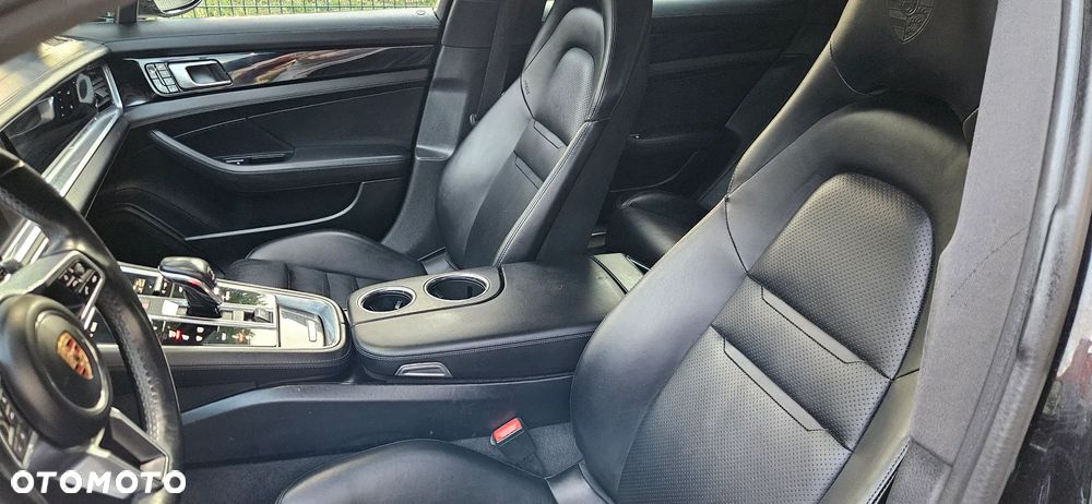 Porsche Panamera 4S Diesel - 30