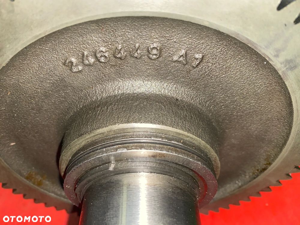 Sprzedam Kosz skrzyni wałek tryb 68/73/61/56 - 6