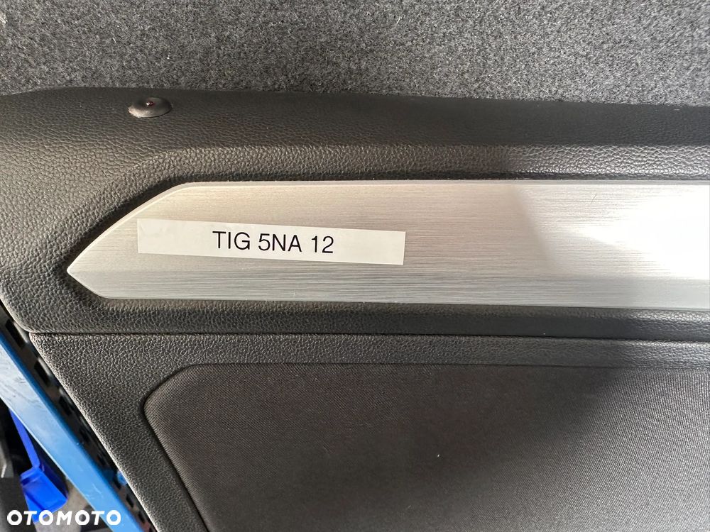 Tapicerka boczek drzwi lewy przód VW Tiguan II 5NA 5NB867011 - 2