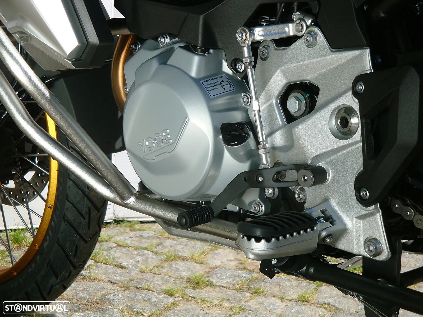 Voge 900DSX - 18