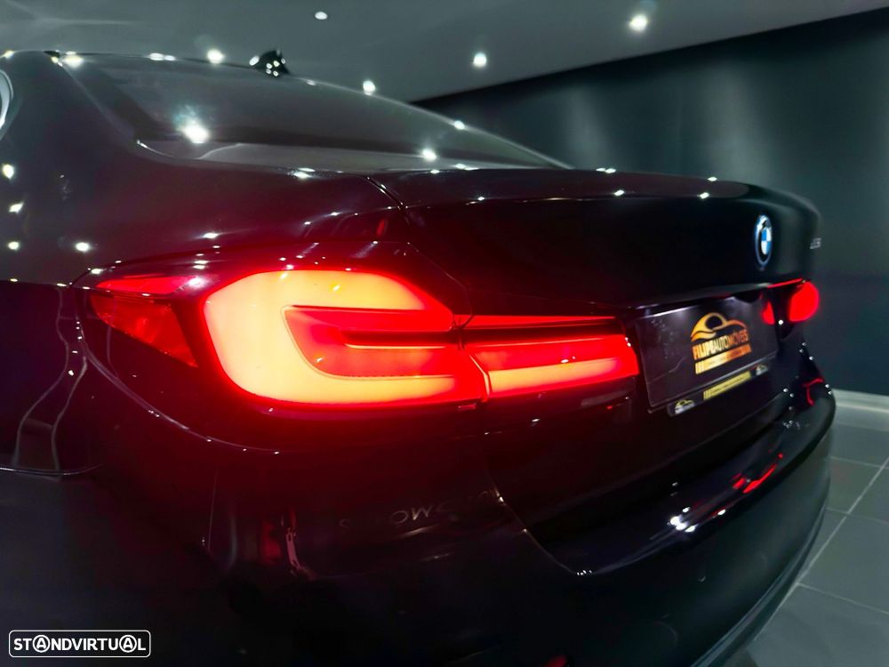 BMW 520 e Line Luxury - 13