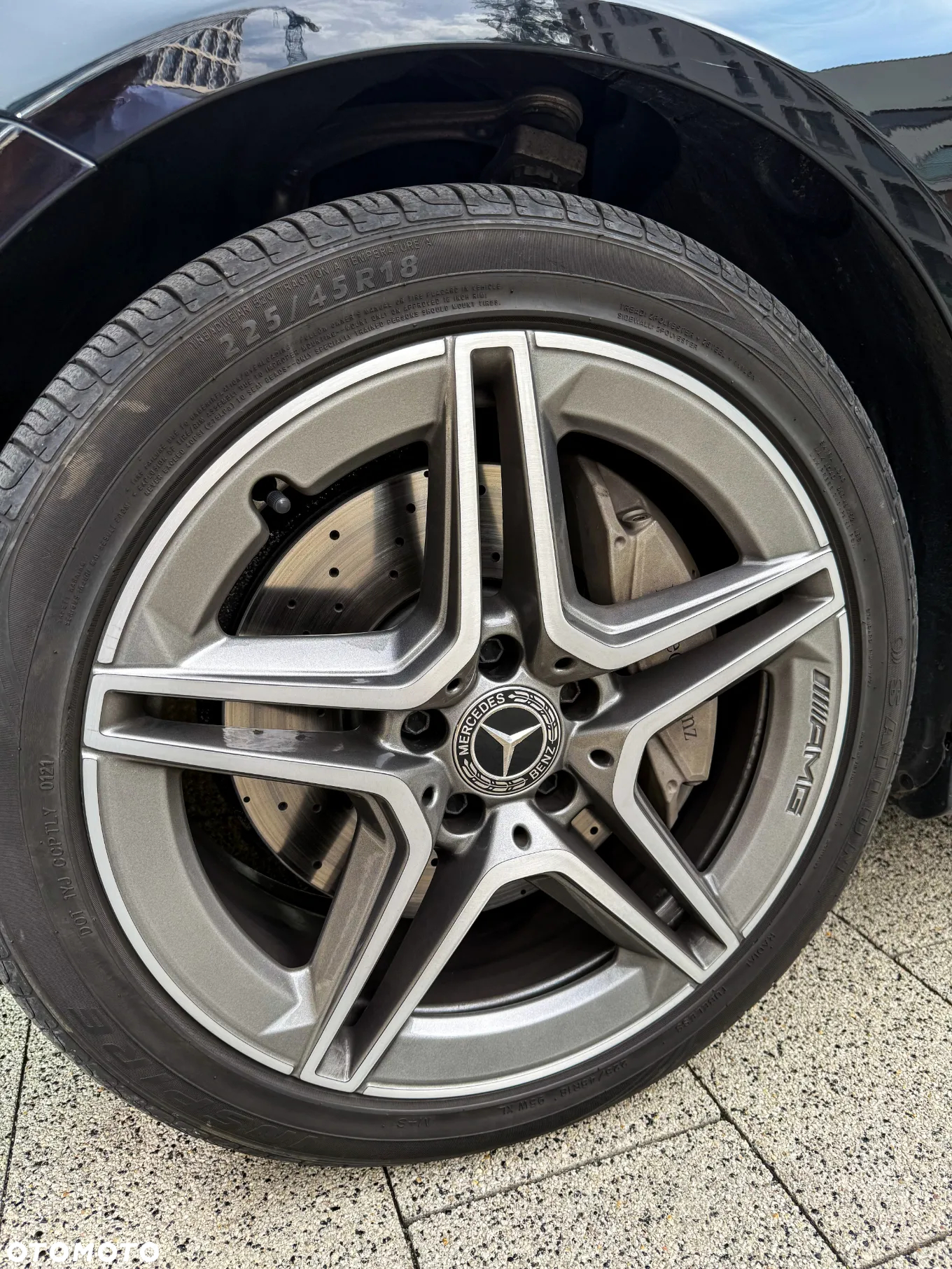 Mercedes-Benz Klasa C 300 4Matic 9G-TRONIC AMG Line - 28