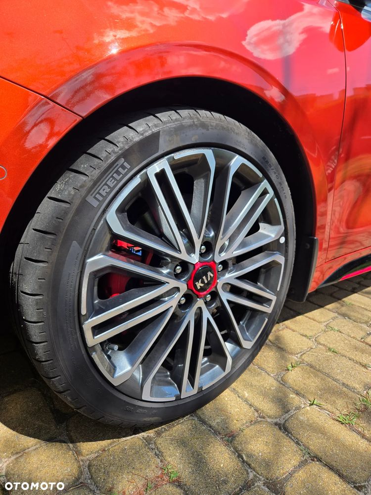 Kia ProCeed - 8