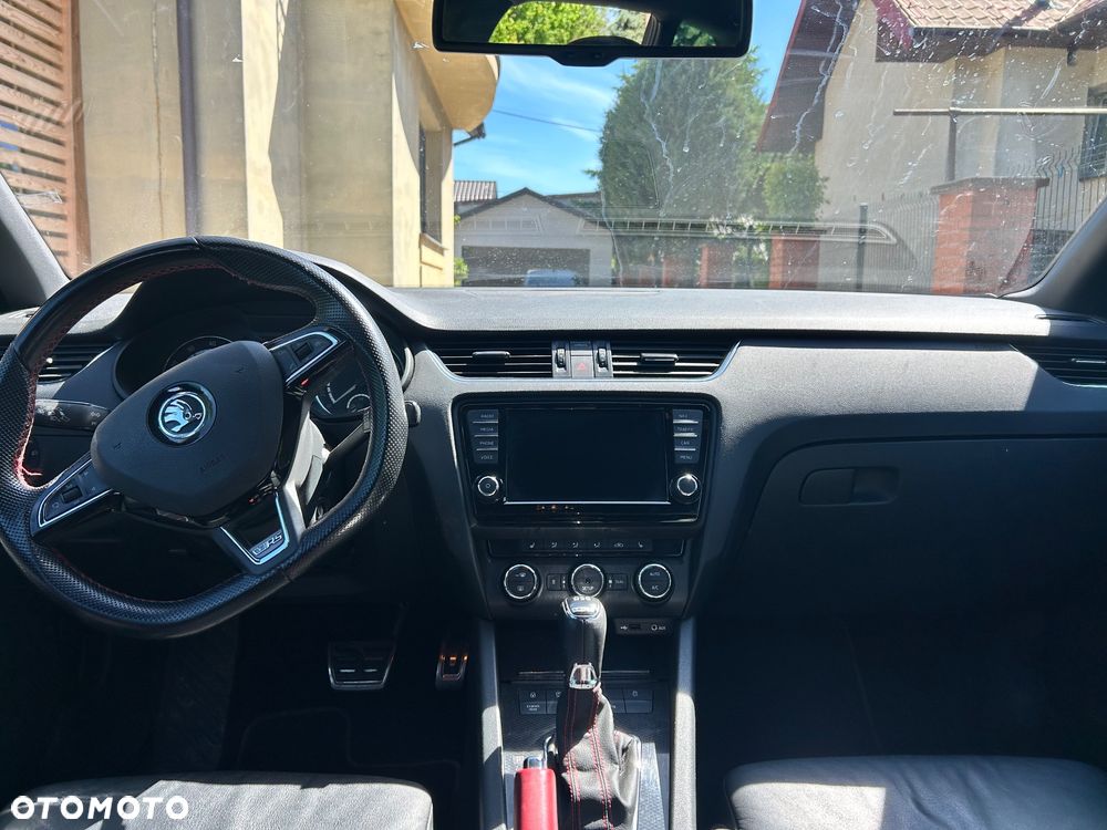 Skoda Octavia 2.0 TSI RS DSG - 13
